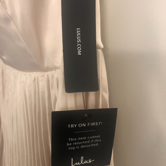 Champagne satin cocktail dress - Picture 2 of 7